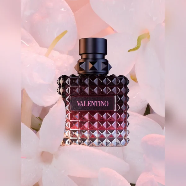 square-image (12) Valentino Born in Roma Intense Donna para mujer 100ml